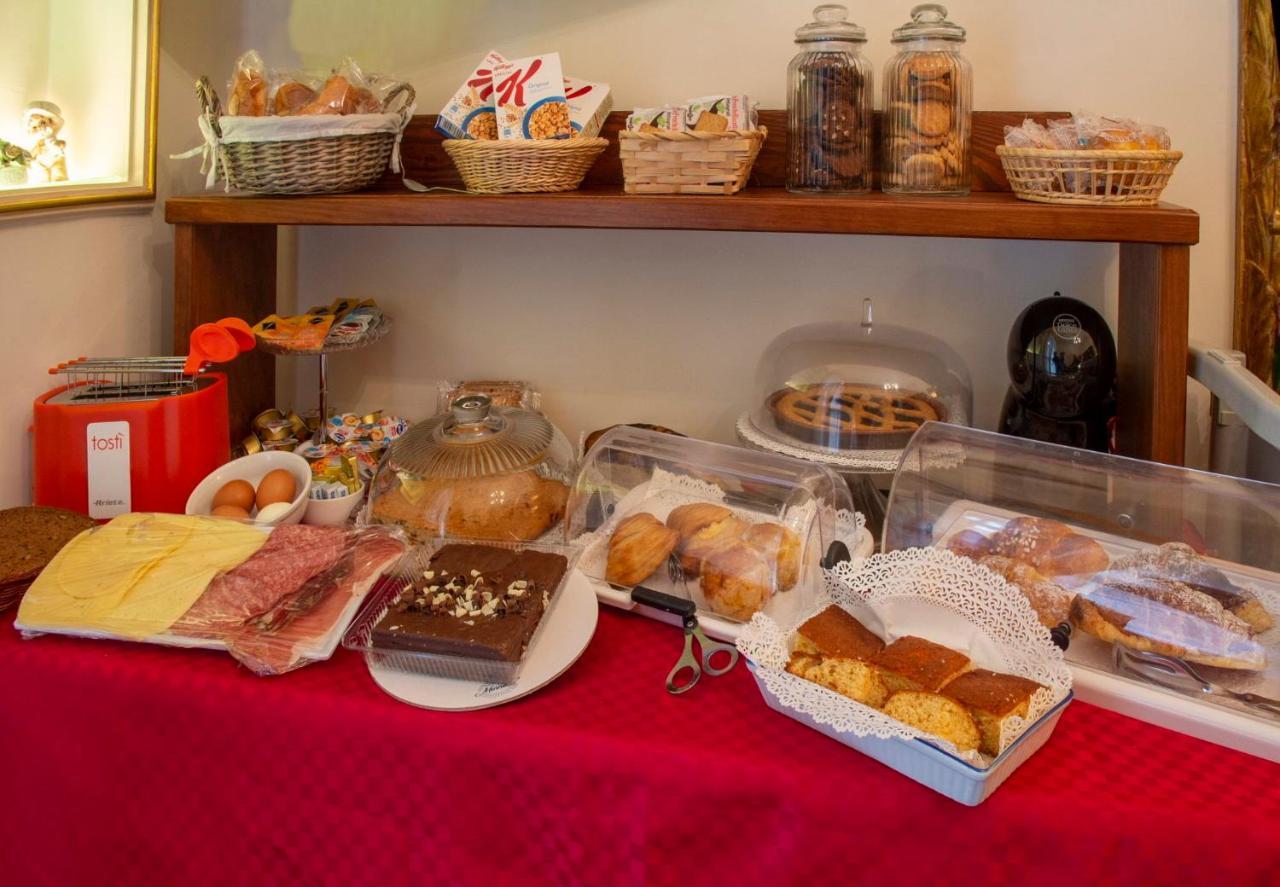 B&B Residenza Via Dei Mille Napoli Ngoại thất bức ảnh