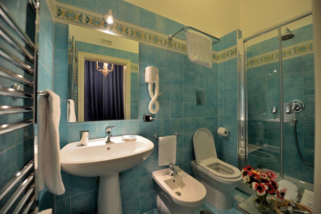 B&B Residenza Via Dei Mille Napoli Phòng bức ảnh