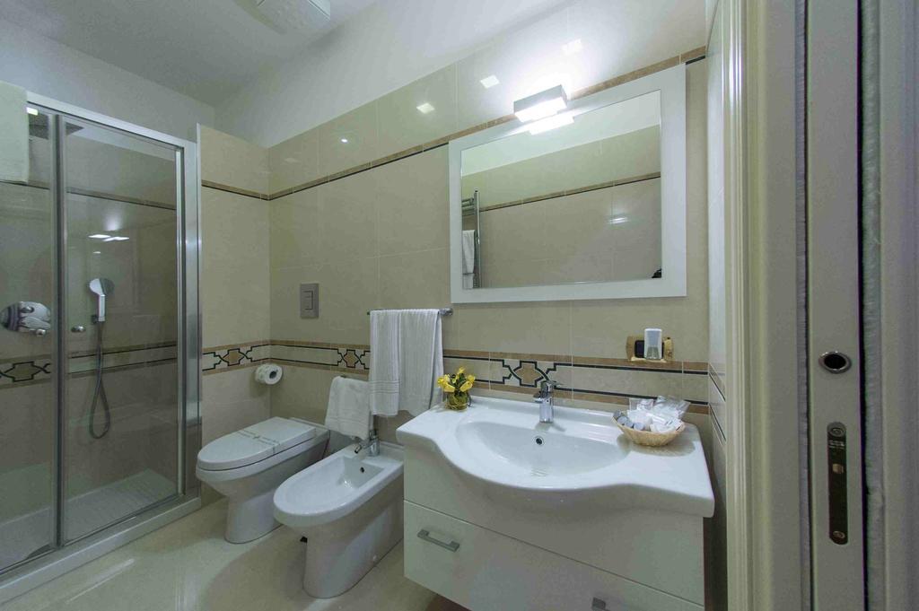 B&B Residenza Via Dei Mille Napoli Ngoại thất bức ảnh
