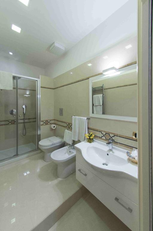B&B Residenza Via Dei Mille Napoli Ngoại thất bức ảnh