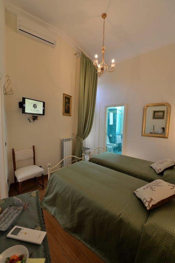 B&B Residenza Via Dei Mille Napoli Ngoại thất bức ảnh
