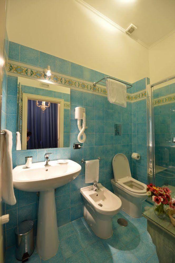 B&B Residenza Via Dei Mille Napoli Ngoại thất bức ảnh